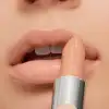 MAC MACXIMAL שפתון בגימור סאטן - CREME D'NUDE