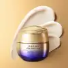 SHISEIDO VITAL PERFECTION קרם יום למיצוק ומתיחה SPF30