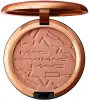 MAC SKINFINISH SUNSTRUCK ברונזר בגימור מאט למראה שזוף - RADIANT LIGHT ROSY