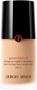 GIORGIO ARMANI POWER FABRIC ULTRA מייק אפ עמיד במיוחד במרקם קלילי גימור מאט 4.25