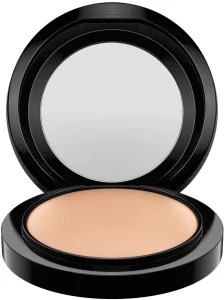 MAC MINERALIZE SKINFINISH פודרה מינרלית - MEDIUM GOLDEN