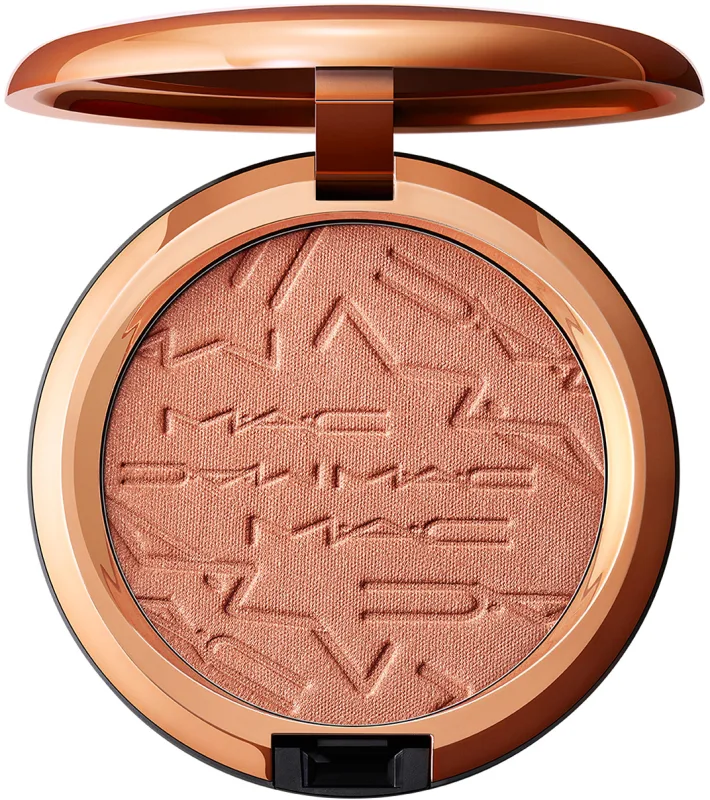 MAC SKINFINISH SUNSTRUCK ברונזר בגימור מאט למראה שזוף - RADIANT LIGHT ROSY